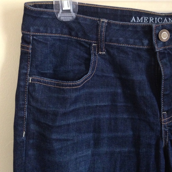 Dark Wash AE jeans - Picture 3 of 3