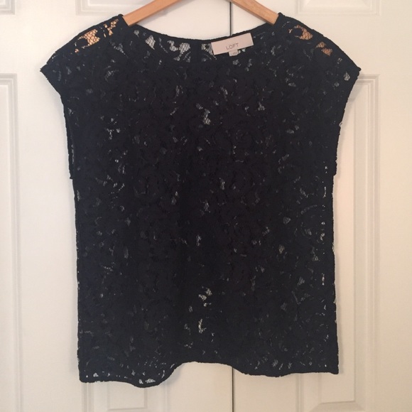 Navy lace LOFT cap-sleeved top