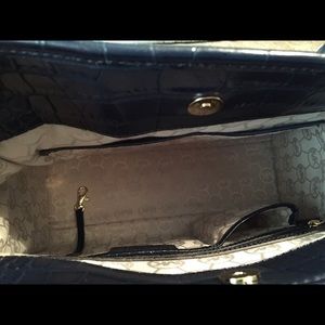 Michael Kors Bags - BRAND NEW - WITH TAGS - Michael Kors handbag Michael Kors Bags - BRAND NEW - WITH TAGS - Michael Kors handbag