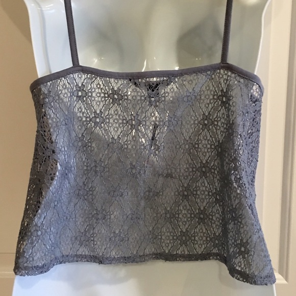 💥DELETING MONDAY💥 American Eagle Crop Lace Tank - Picture 3 of 3
