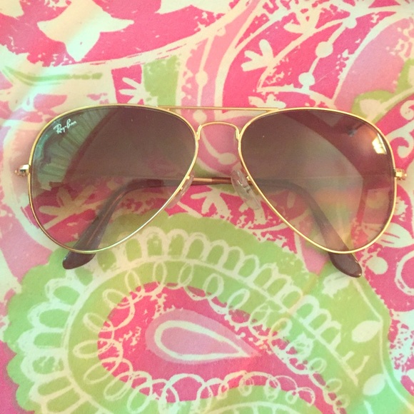 Gold Ray-Ban Aviator Sunglasses