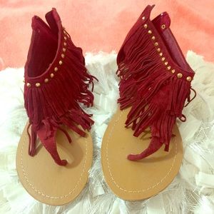 Fringe sandals
