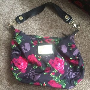 Betsey Johnson skull purse!