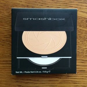Smash box powder Foundation