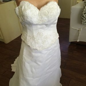 Alfred Angelo wedding dress