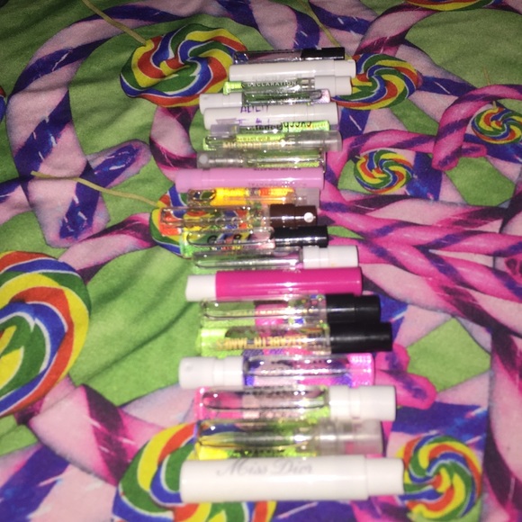 20-high end perfume samples new