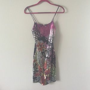 ON HOLD @TORYSHOP Sequin Floral Form Fitting Dress