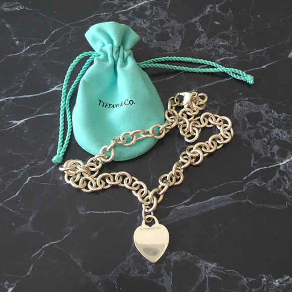 Tiffany&co heart necklace