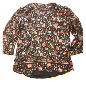 3/4 length sleeve floral top