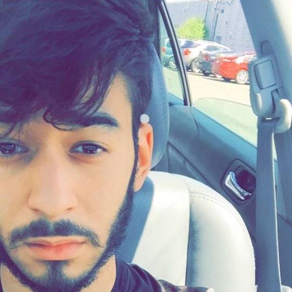 Meet your Posher, Christian