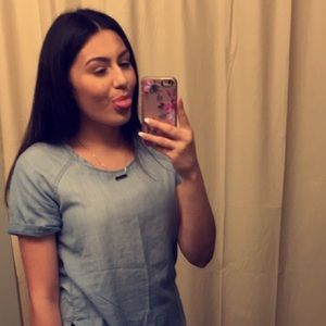 Meet your Posher, Ariel