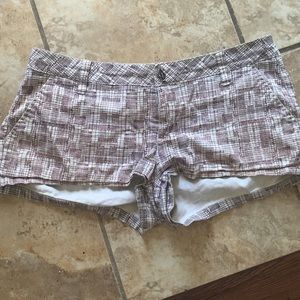 Volcom patterned shorts brown white sz 5