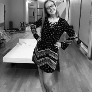 Meet your Posher, Abby