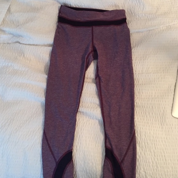 lululemon athletica Pants - Lululemon crop legging