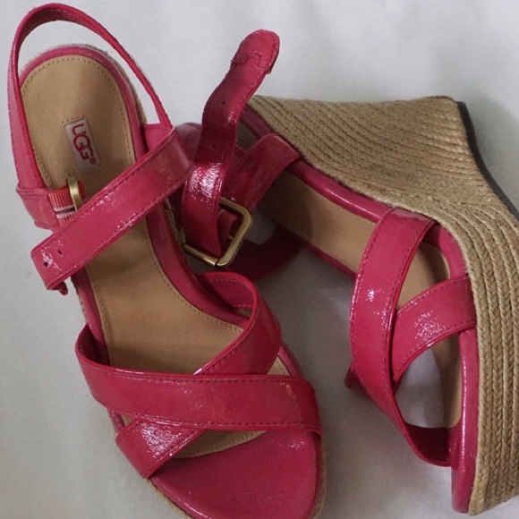 UGG Shoes - NEW UGG W JACKILYN WEDGE PINK SIZE 6.5