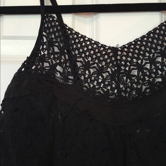 Free People Lace and Crochet Crop - Picture 2 of 3