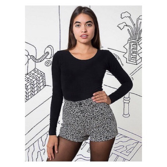 High waist winie print shorts
