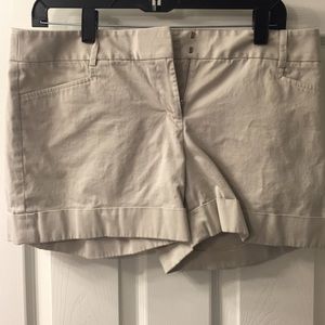 editor style shorts from express