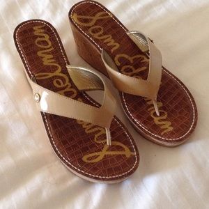 SAM EDELMAN THONGS