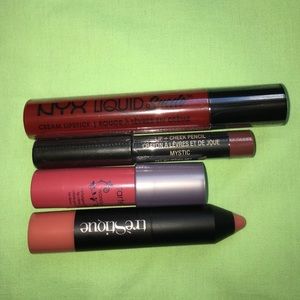 Lipstick pack