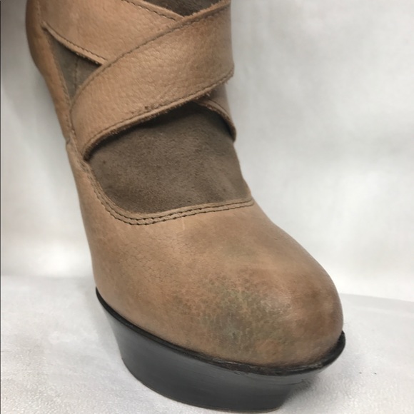 SOLD - Picture 5 of 8