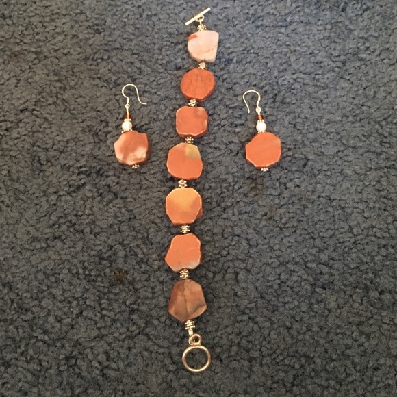 Natural stone bracelet and earring set.