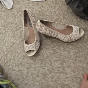 American eagle size six