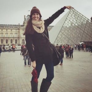 Meet your Posher, Talia