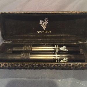 Younique Fiber mascara