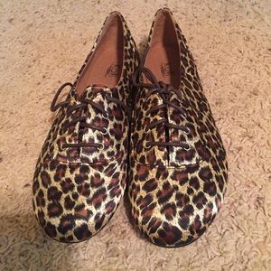 Brand new leopard print loafers