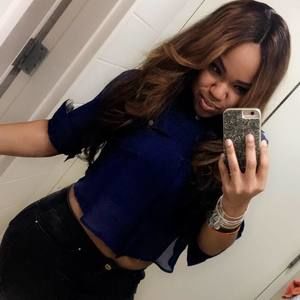 Meet your Posher, Kaila