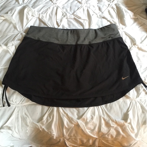 Nike tennis skirt