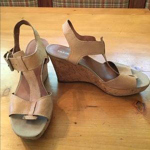 Franco Sarto wedges