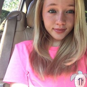 Meet your Posher, Breana