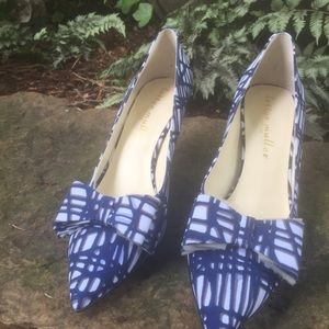 Bettye Muller New York Vero Cuoio Bow Heels 8.5M