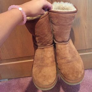 Chestnut Uggs