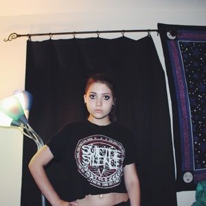 Suicide silence band cropped tee shirt