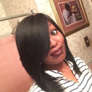 Meet your Posher, Whitney