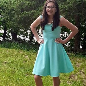 Meet your Posher, Hananiah