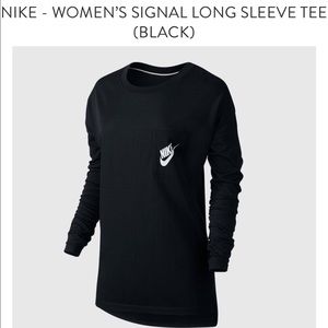 Nike Signal Womens T-Shirt