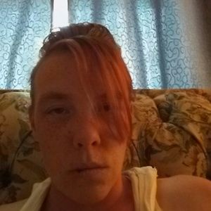 Meet your Posher, Leeann