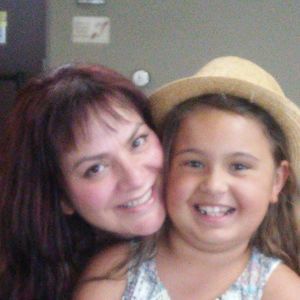 Meet your Posher, Debi