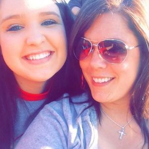 Meet your Posher, Rebekah