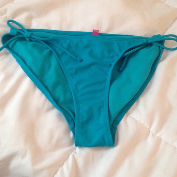 bikini bottoms