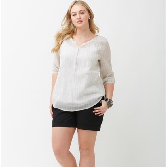 HP!🎉{LANE BRYANT} Pale Blue Stripe Gauze Shirt