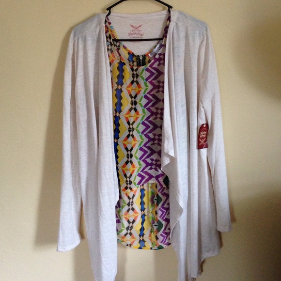 Tank and Cardigan Combo - Picture 1 of 1