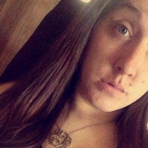 Meet your Posher, Cindal