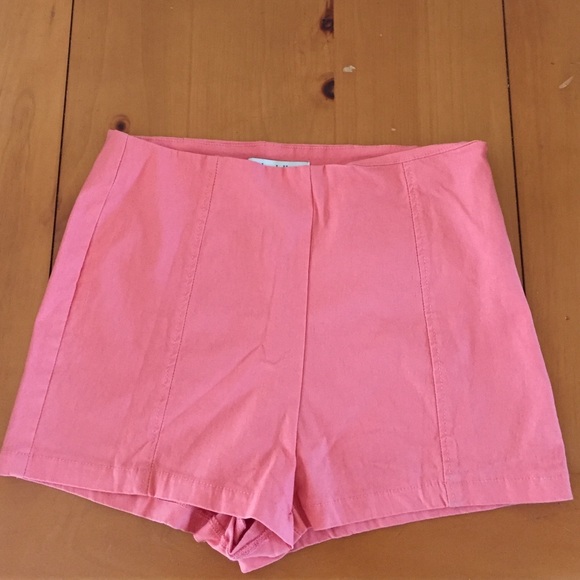 Charlotte Russe peach high waisted shorts
