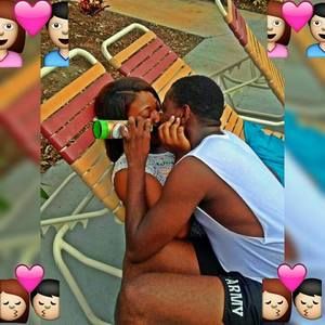 Meet your Posher, La belle