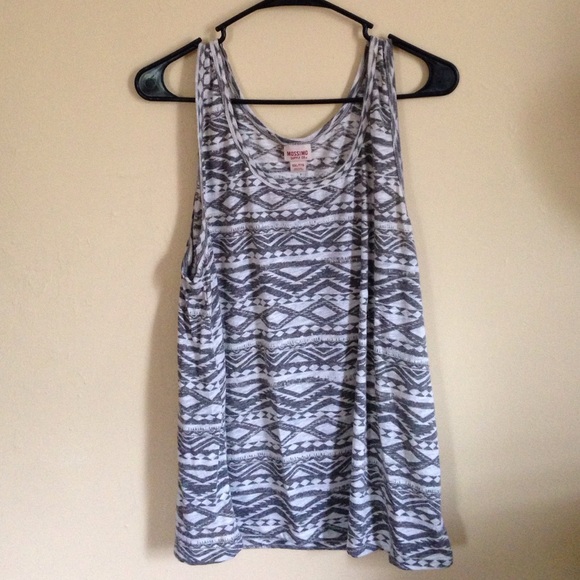 Aztec Print Tanktop - Picture 1 of 3